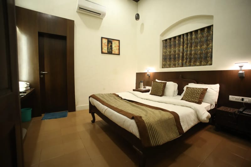 Deluxe Double Room at The Byke Heritage, Matheran